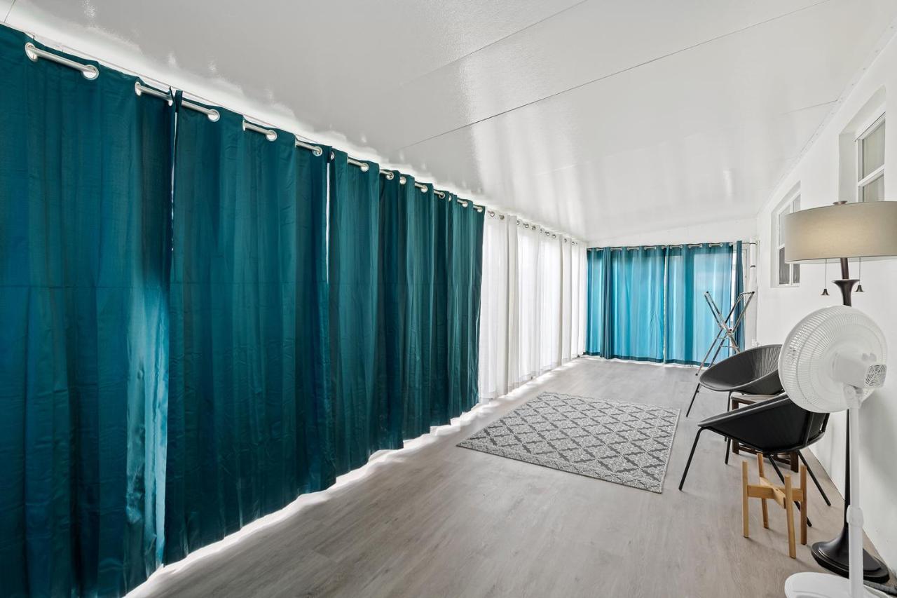 Comfy Bnb W/ King Bed + Work/Travel + Beach 8 Min Hallandale Beach Kültér fotó