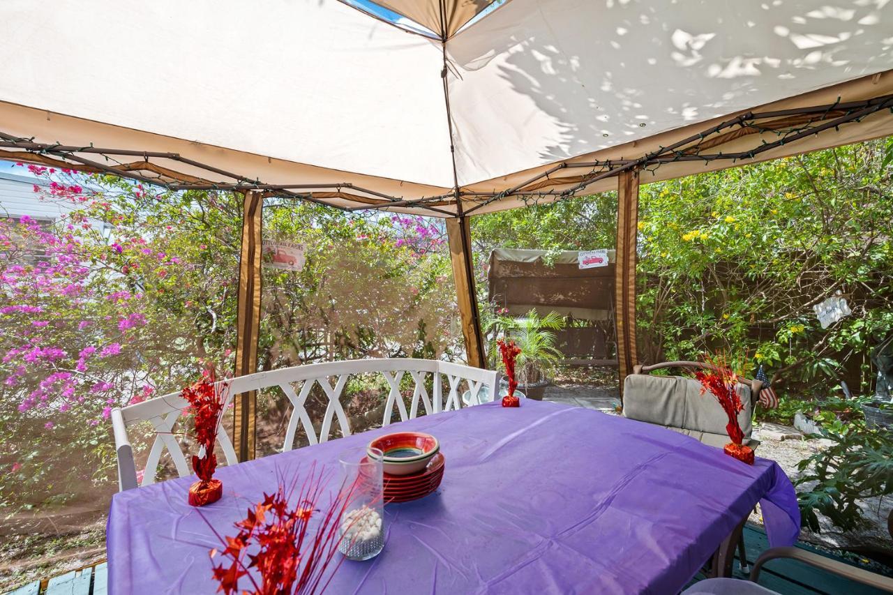Comfy Bnb W/ King Bed + Work/Travel + Beach 8 Min Hallandale Beach Kültér fotó
